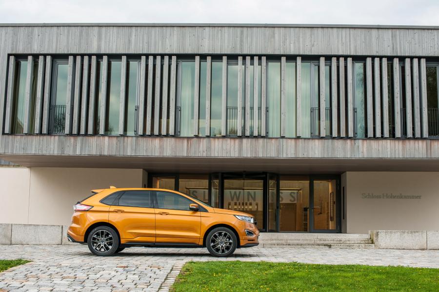  Ford Edge Sport 2016 года  (WW) (фото 4 из 33)
